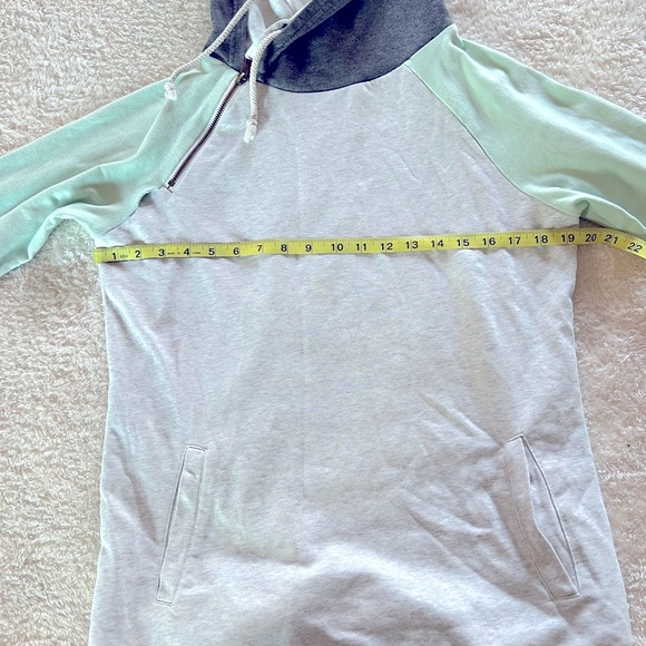 ✨✨HOODIE BRAVE SPIRIT ✨RARE - Picture 6 of 12